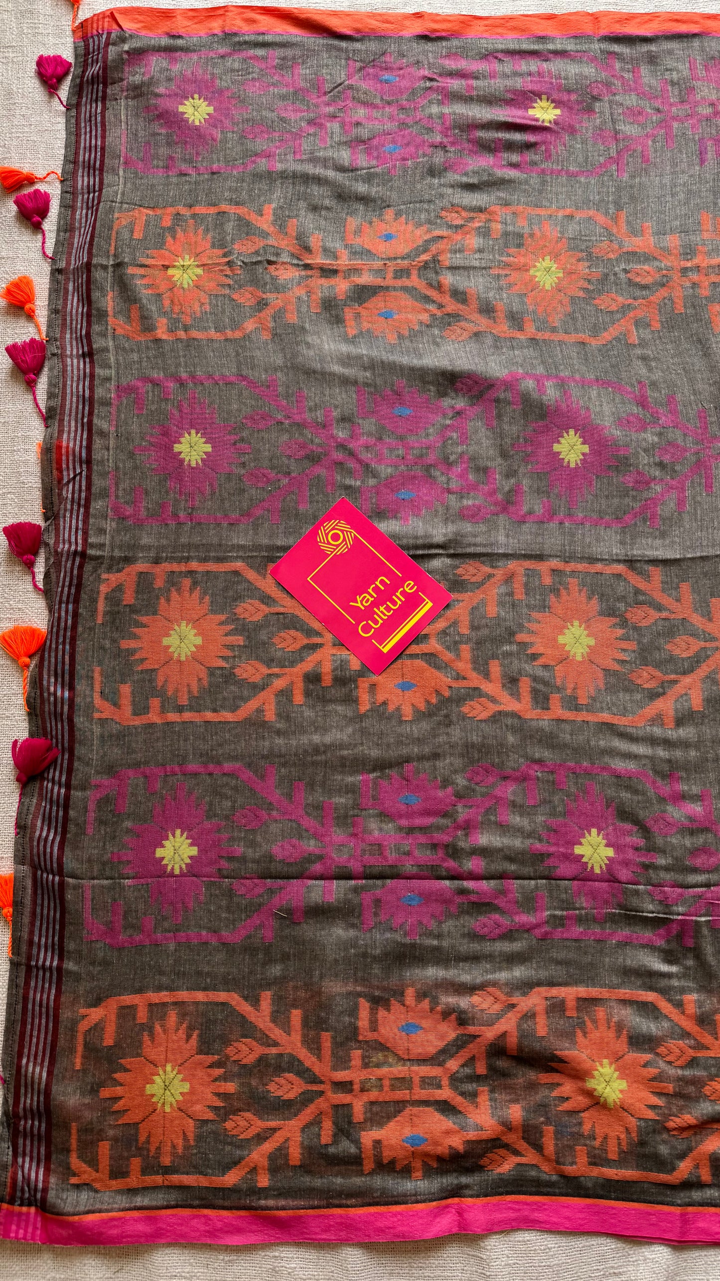 Grey with pink and orange jamdani saree in mul cotton - YCBCJDFE381