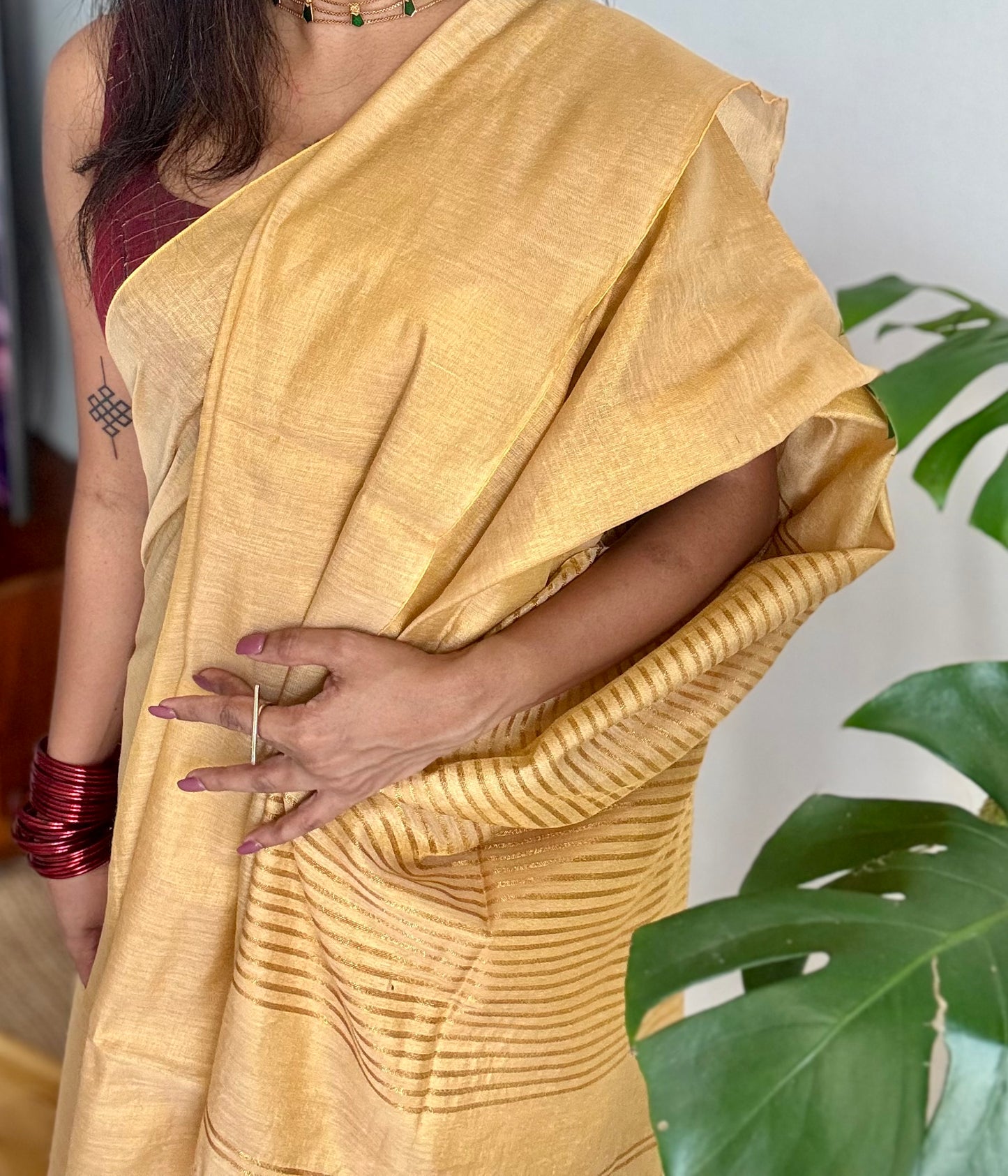 Plain gold mul tissue saree, striped pallu - YCIEON07