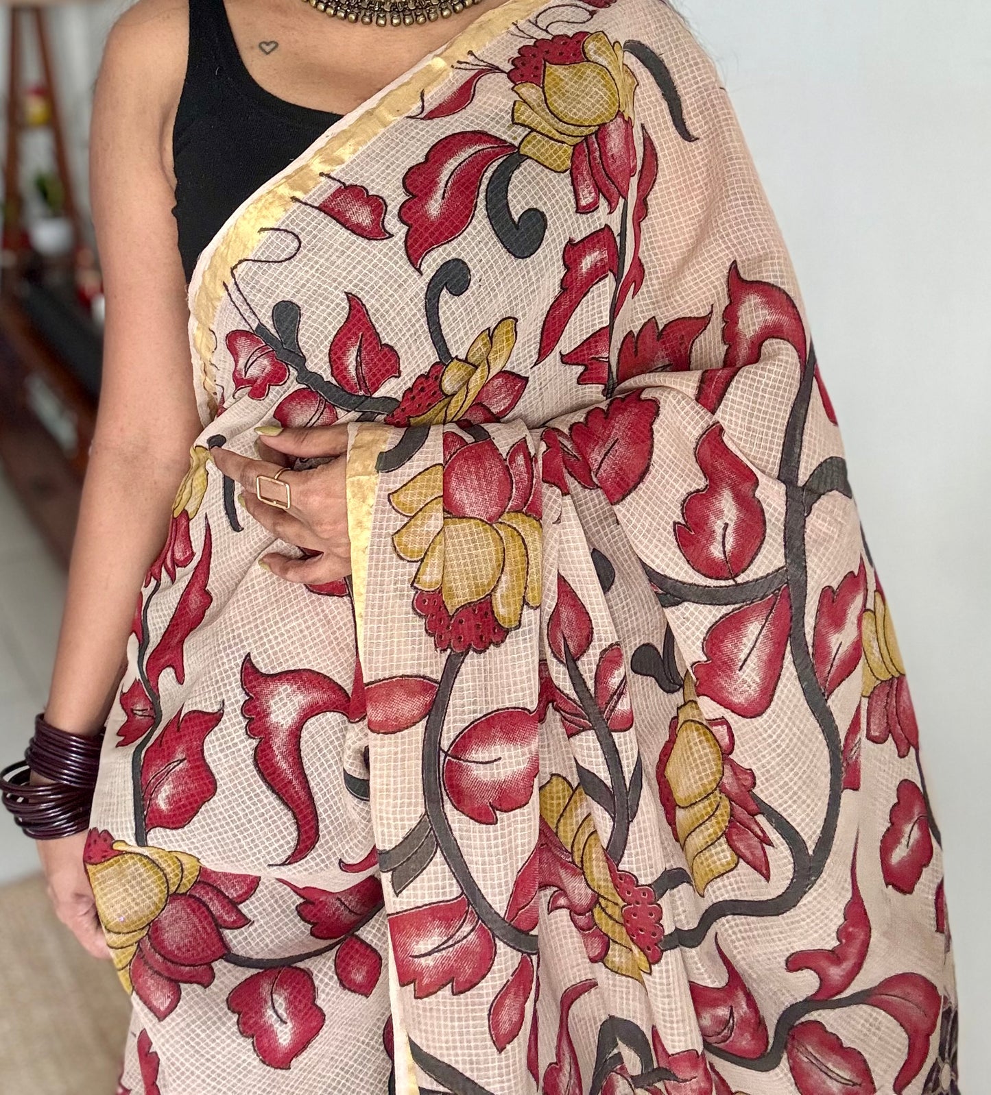 Cream multicoloured floral kalamkari saree in kota - YCWOTDMA357