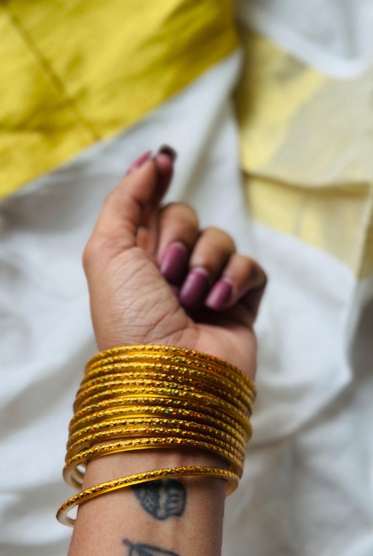 Golden glittered glass bangles, set of 12 - YCBANGL844