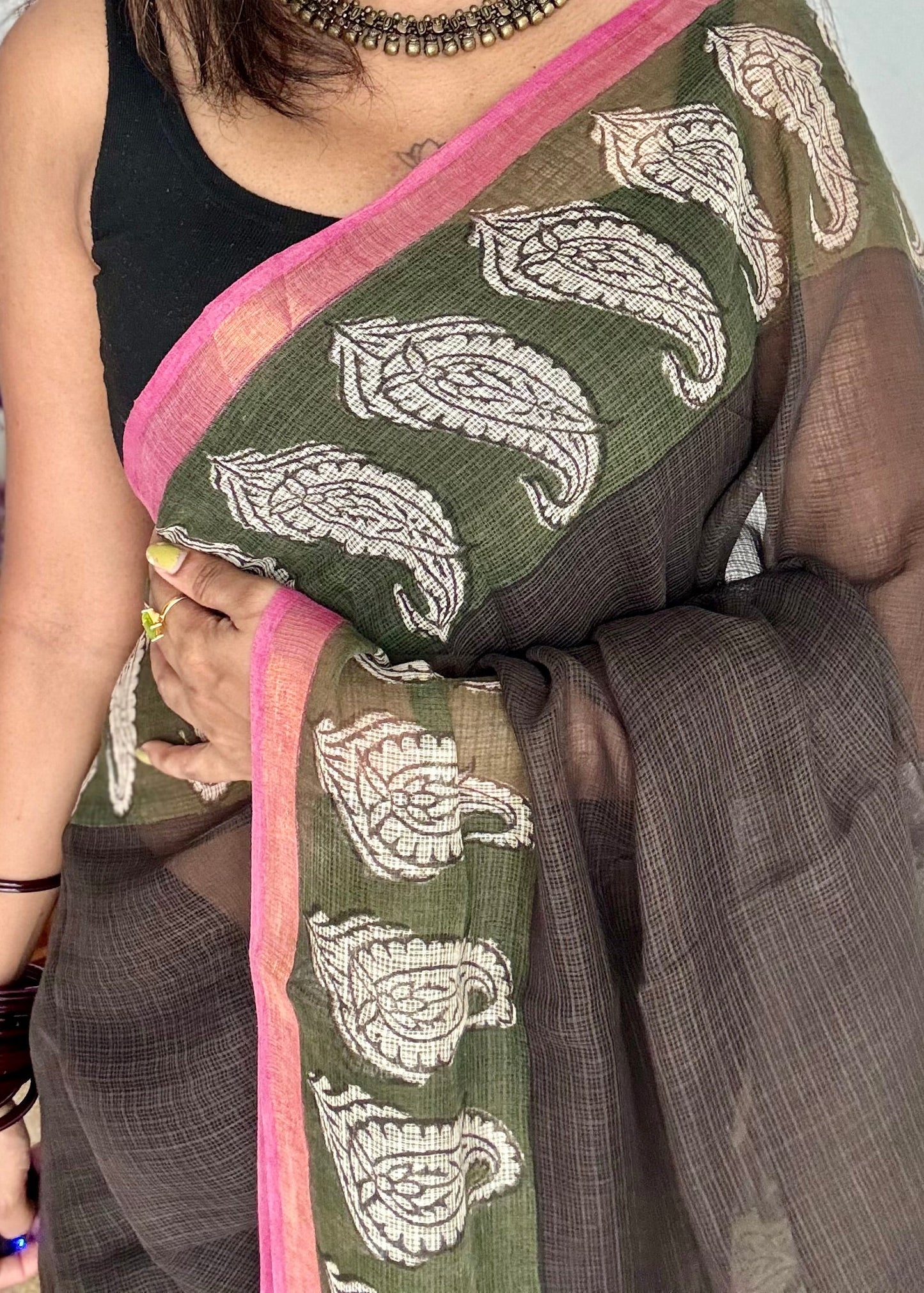 Garmi Ki Chhutti - Black kota doria saree, with gold zari border - YCTORKDAP08