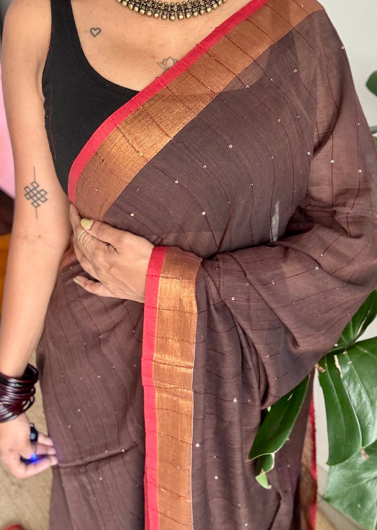 Brown mul cotton saree with sequins and zari border - YCBCMCSE33