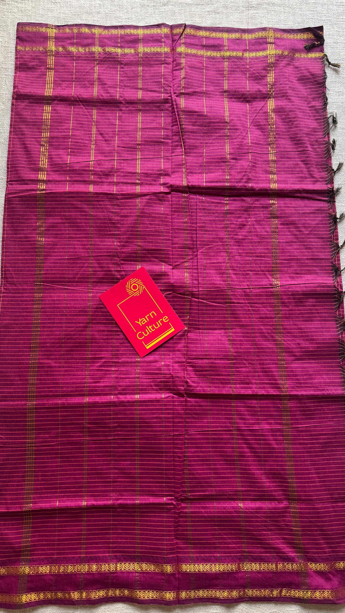 Dark berry pink (light burgundy), arani checks saree, cotton silk - YCCOTNARFE50