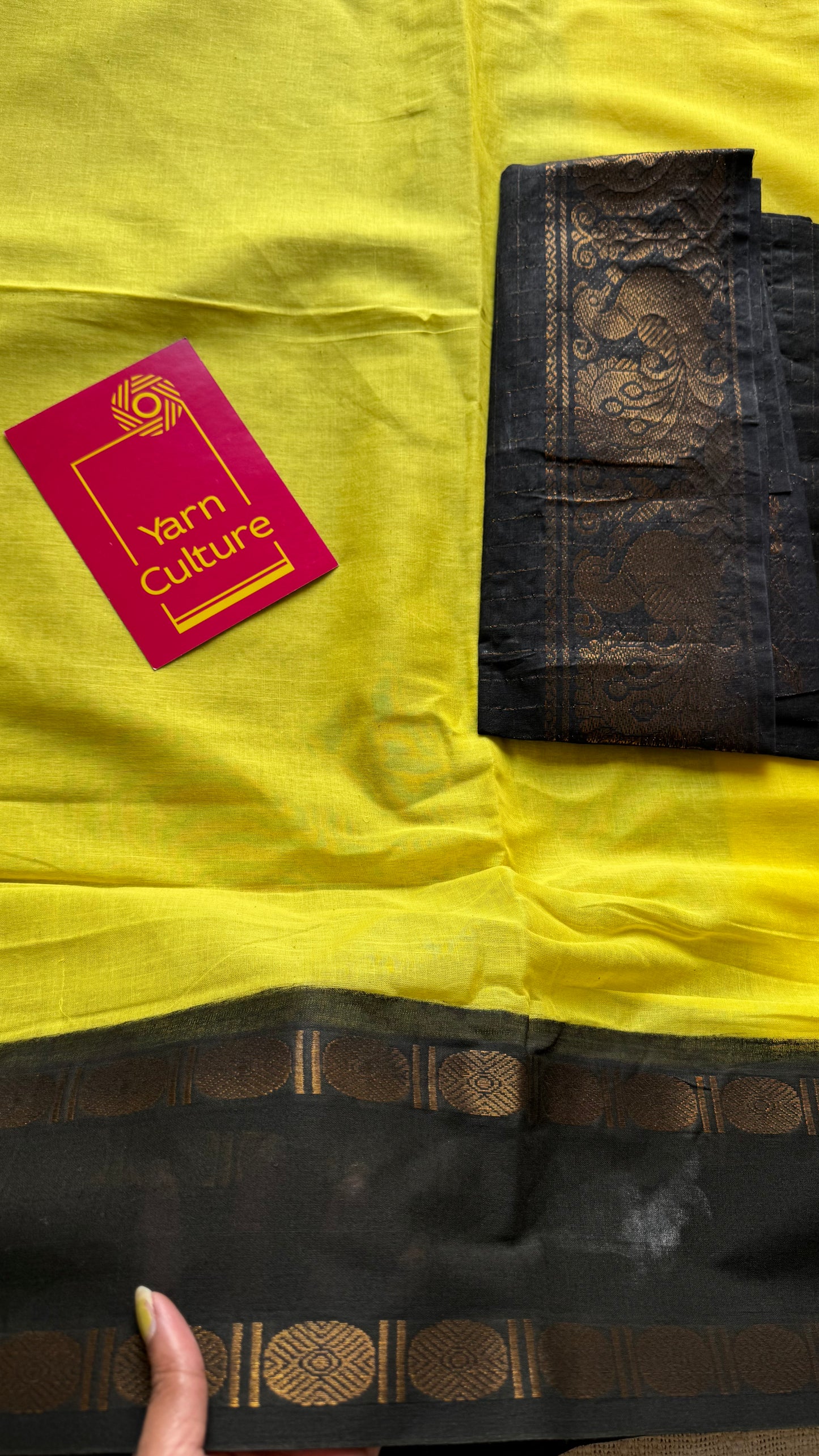 Lemon yellow with black, kattuchayam dyed madurai soft cotton - YCCOTNMSJA192