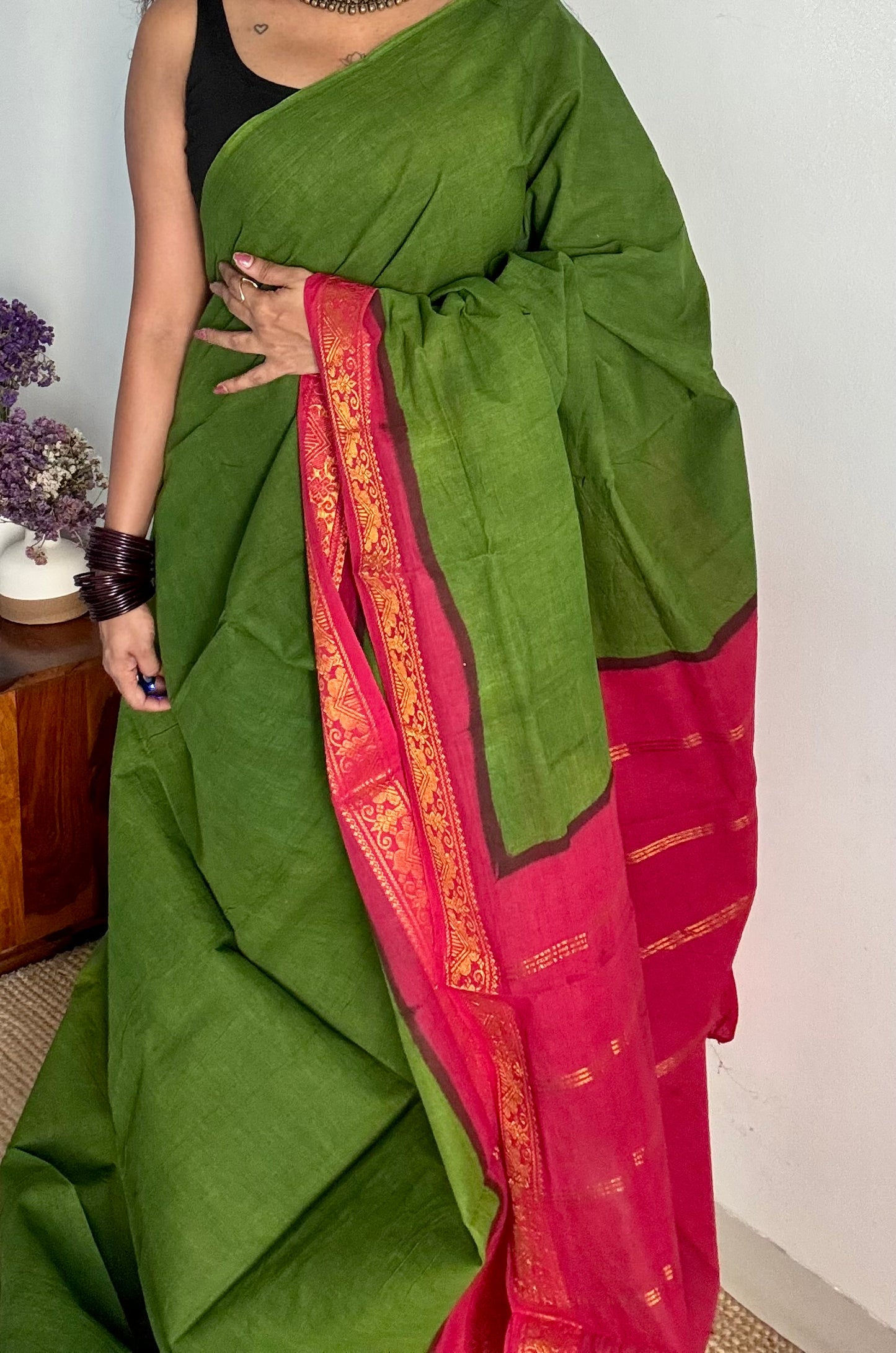 Green with chilli red contrast, kattuchayam dyed madurai cotton saree - YCCOTNMA240
