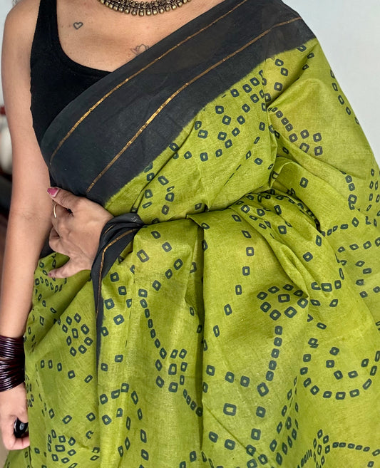 Green with black contrast, kattuchayam dyed madurai cotton saree - YCCOTNMA236