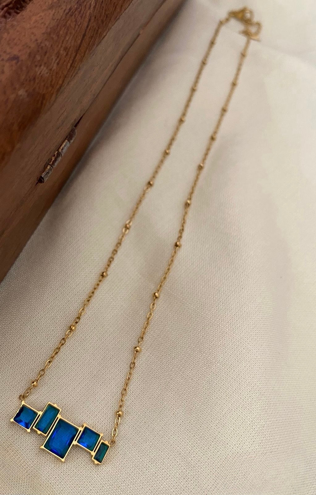 Gold plated chain, multistone blue pendant - YCGPC253