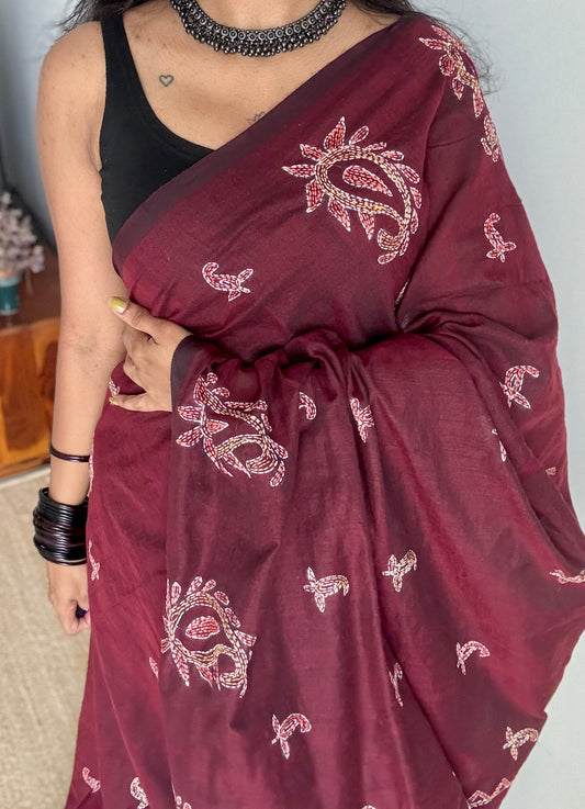 Aalta Gatha (আলতা গাথা) - Tale of Aalta, maroon kantha weave in soft khadi cotton - YCBCSEKC02