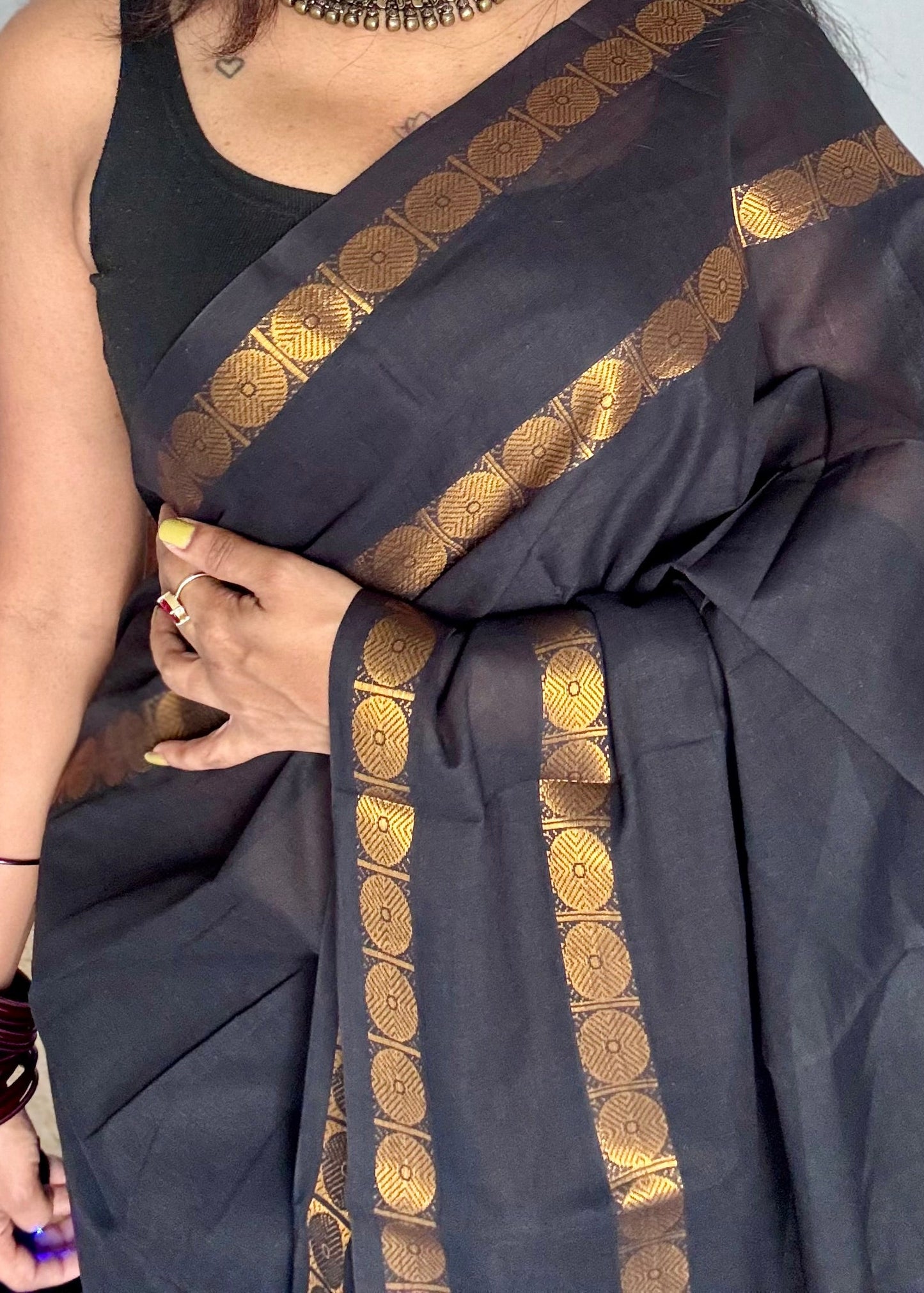 Black with round motif gap border, kattuchayam dyed madurai cotton saree - YCCOTNMSFE113