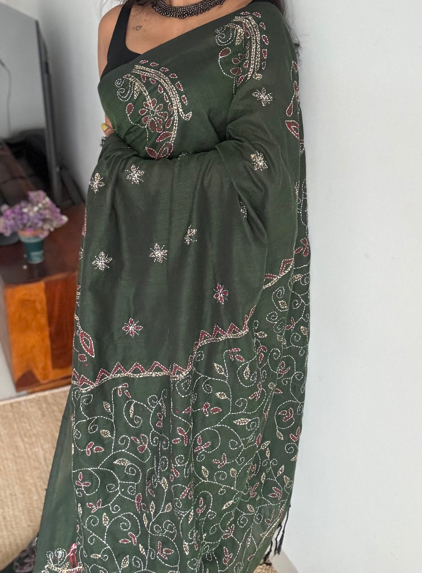 Embroidered green kantha weave in soft cotton - YCBCKKJA145