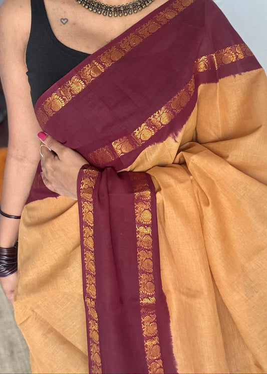 Sandal with dark maroon sungudi, kattuchayam dyed, madurai cotton - YCCOTNOCSC13