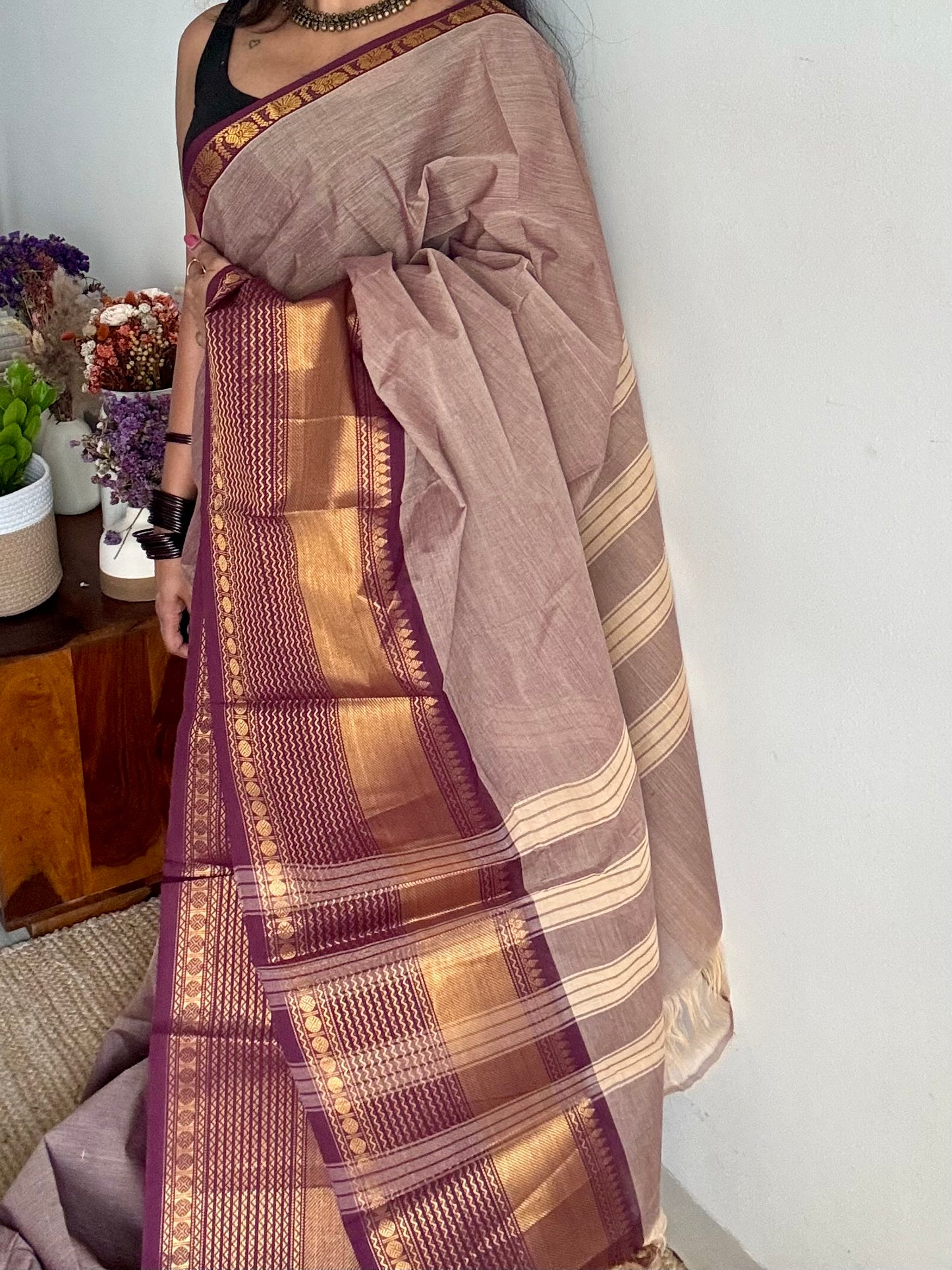 Kanchi cotton saree, beige brown with dark maroon zari border - YCCOTNAP88