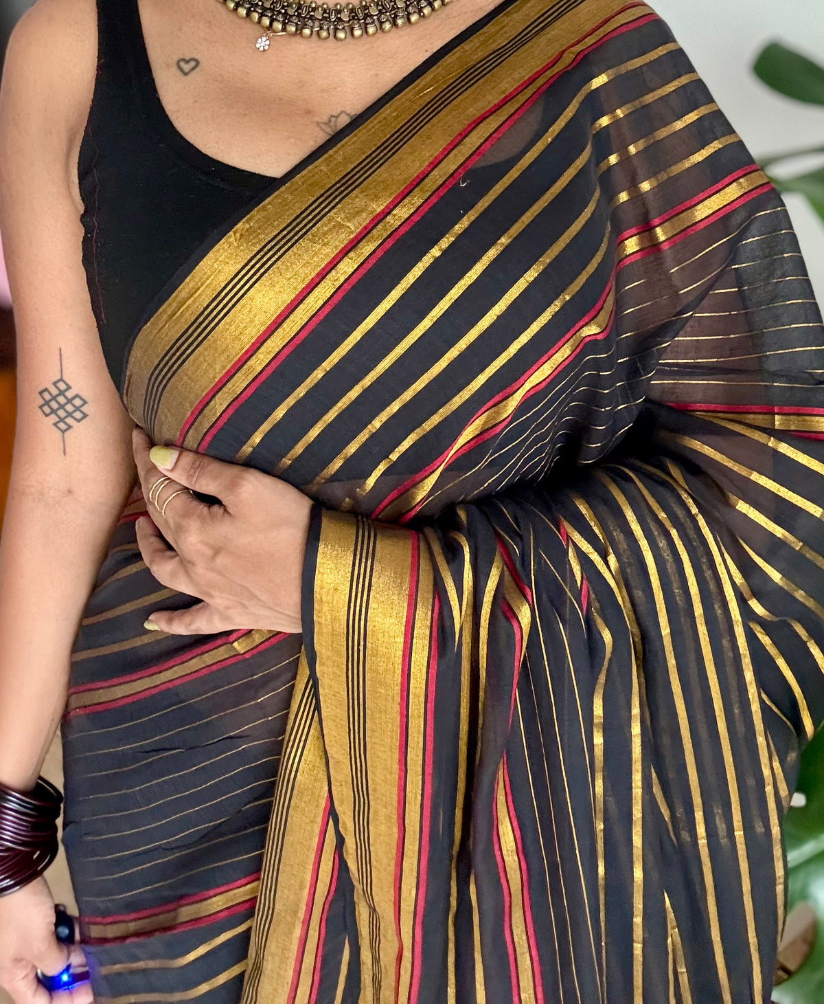 Black mul cotton saree with gold and maroon zari stripes - YCBCMCSE27
