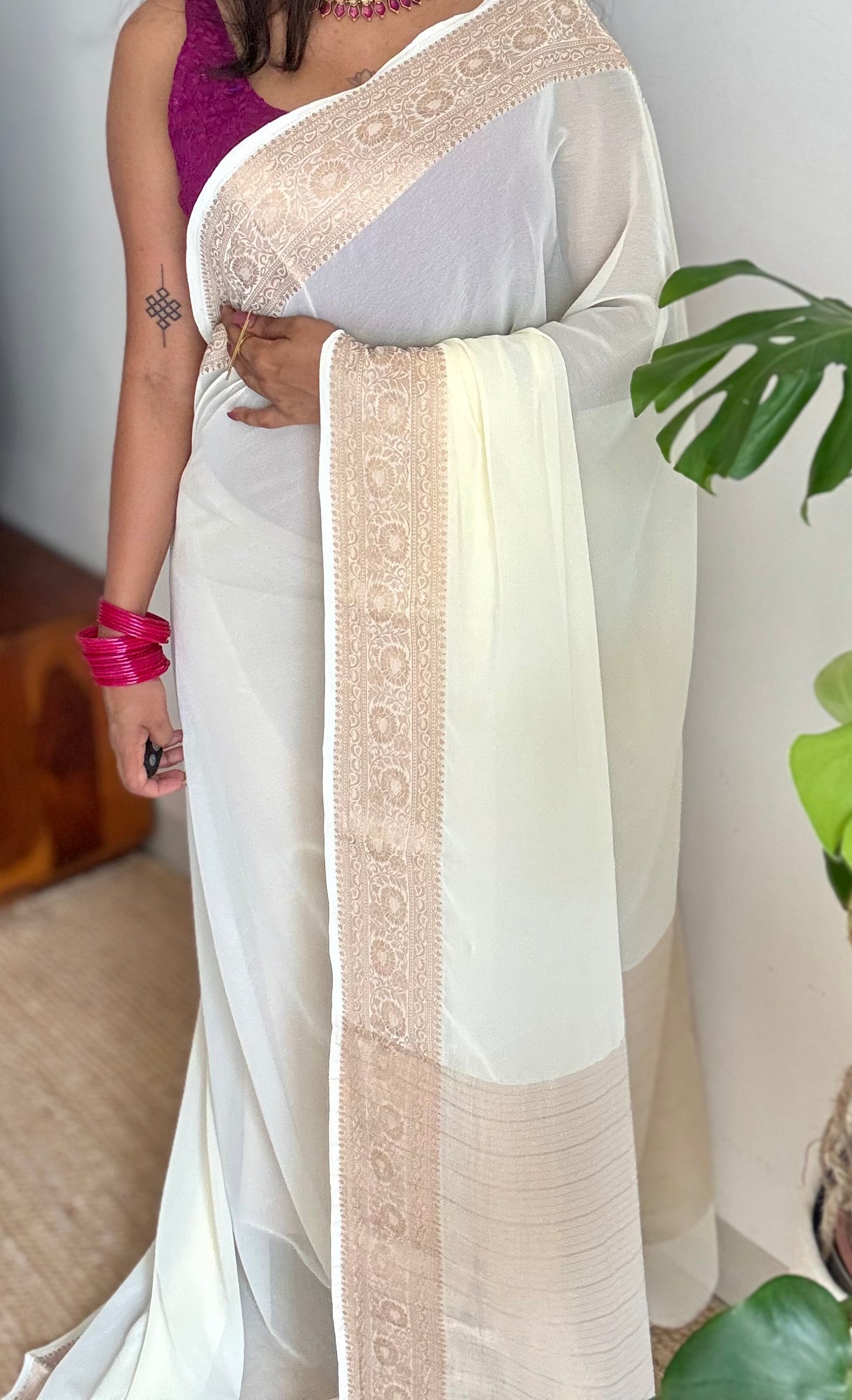 Ivory soft georgette saree, with antique gold zari border - YCIEON87
