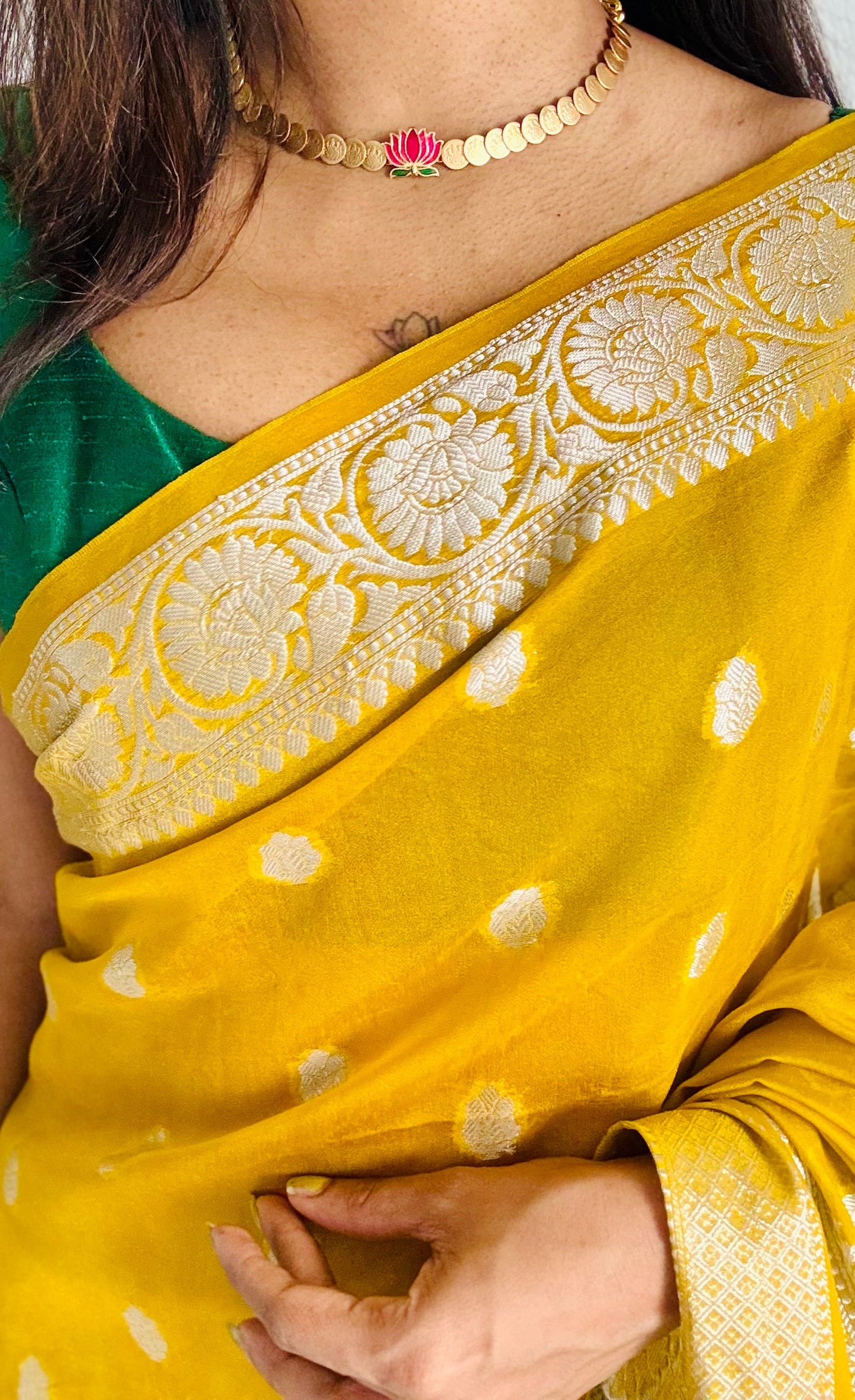 Coin neckpiece with hot pink lotus, with earrings - YCGPNP676