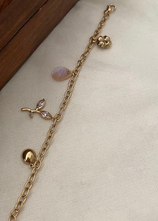 Multicolour floral charms bracelet - YCGPBR02
