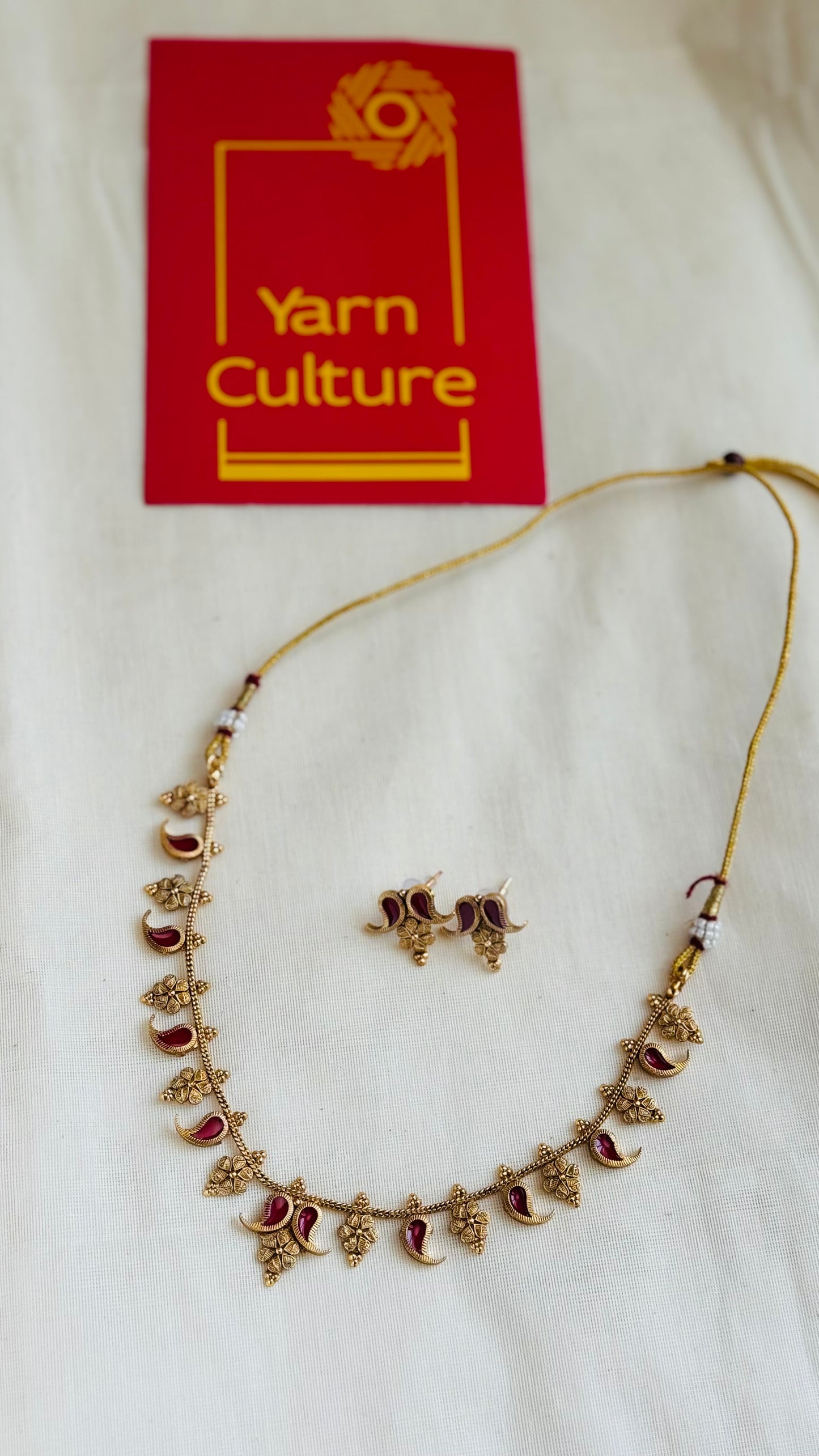 Curved red palakka (pulinagam) with floral pendant neckpiece, with earrings - YCGPNP760