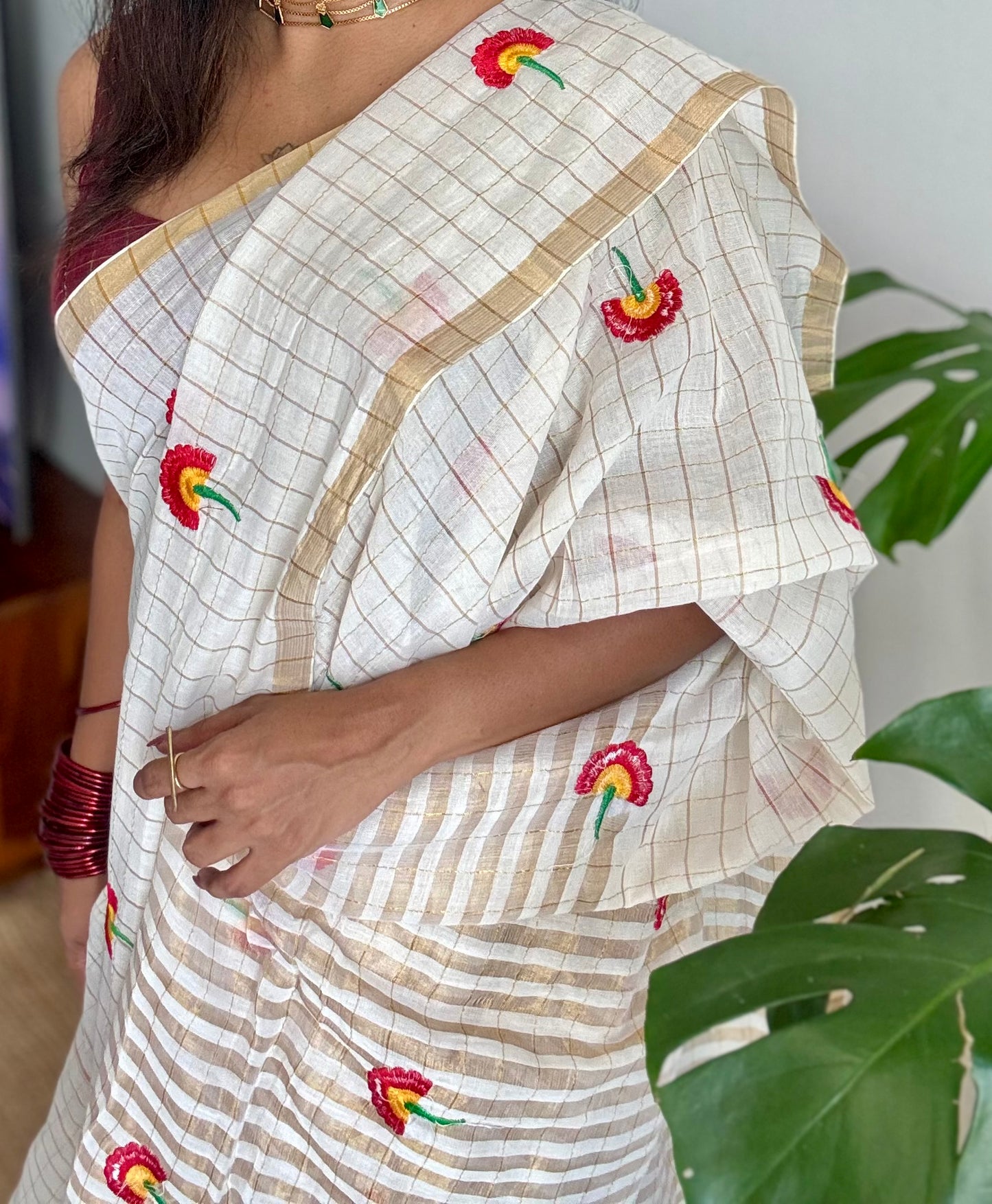 Ivory mul saree, checkered with floral embroidery - YCIEON28