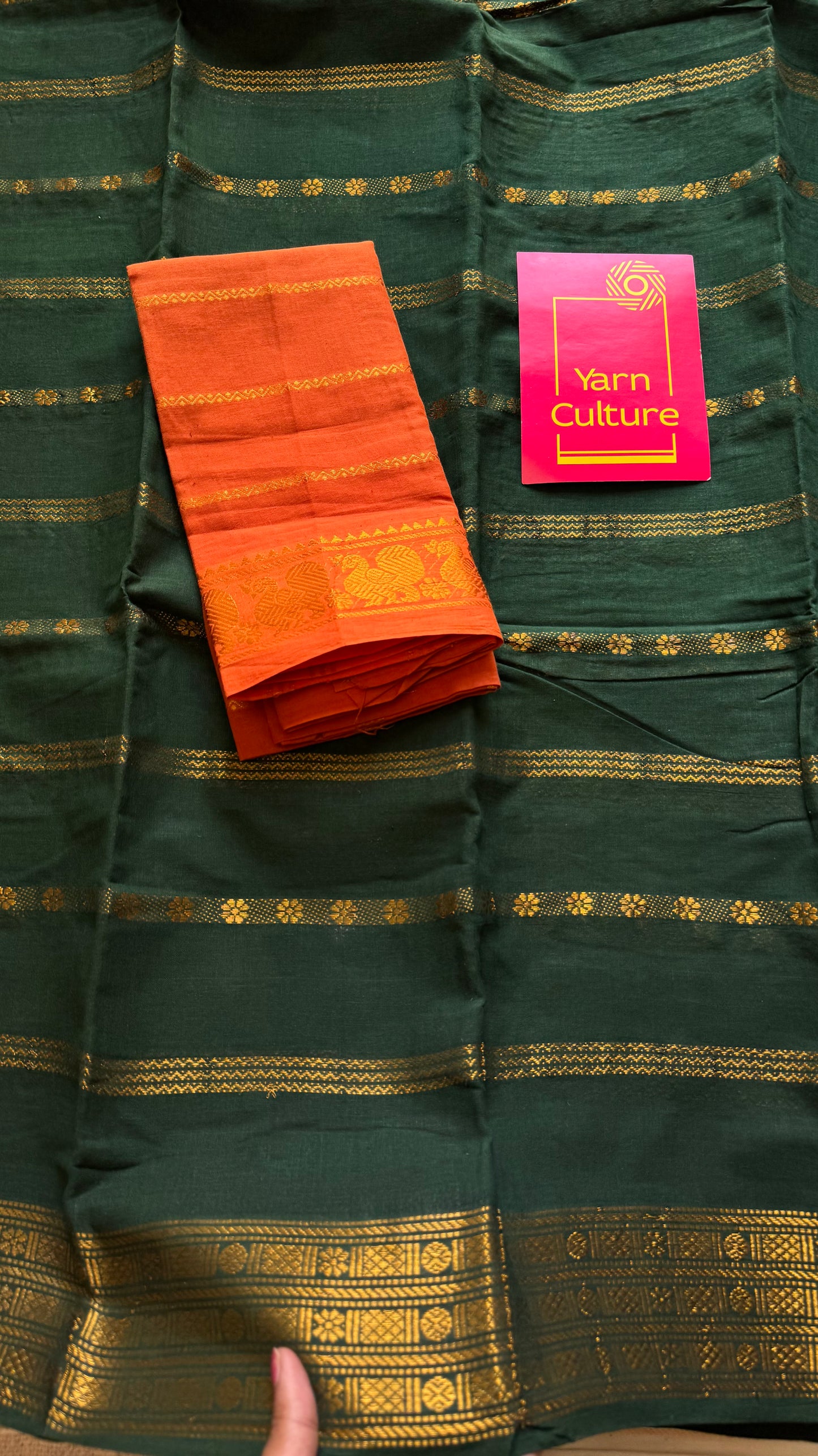 Dark green floral patterned velthaari, kattuchayam dyed madurai cotton saree  - YCCOTNMSAP213