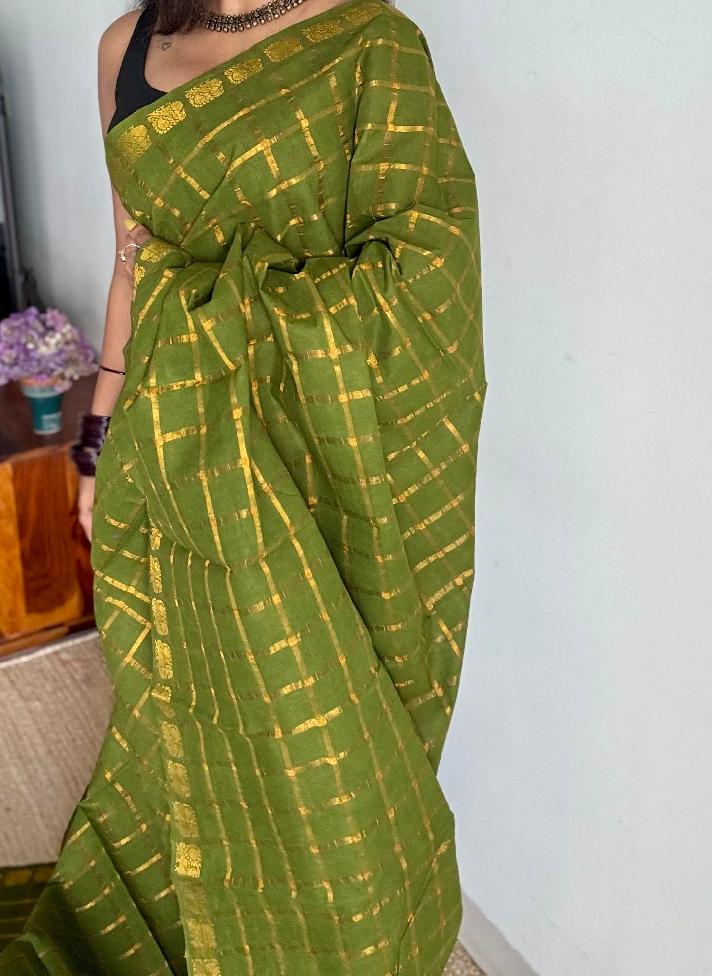 Olive green pavithra kattam kattuchayam dyed madurai cotton saree - YCCOTNMSFE138