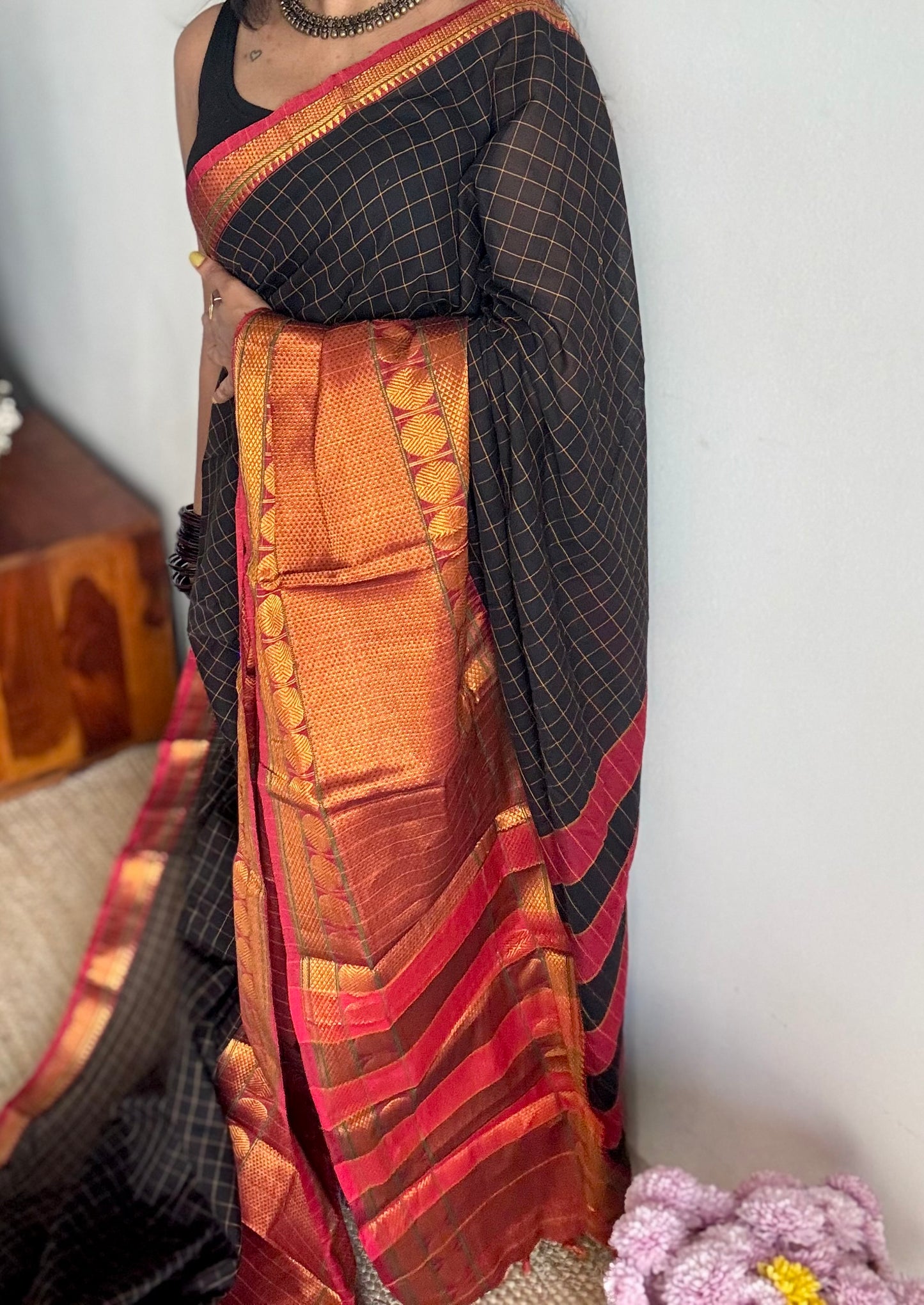 Black checkered premium narayanpet soft cotton with wide zari border - YCWOTDNPNO78