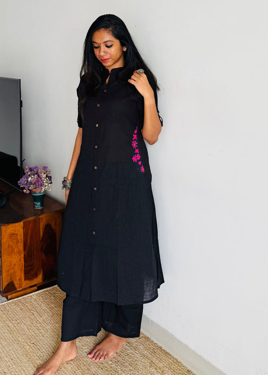 Black cotton collared stitched kurta co-ord set, elbow sleeves - YCSEBPSFE241