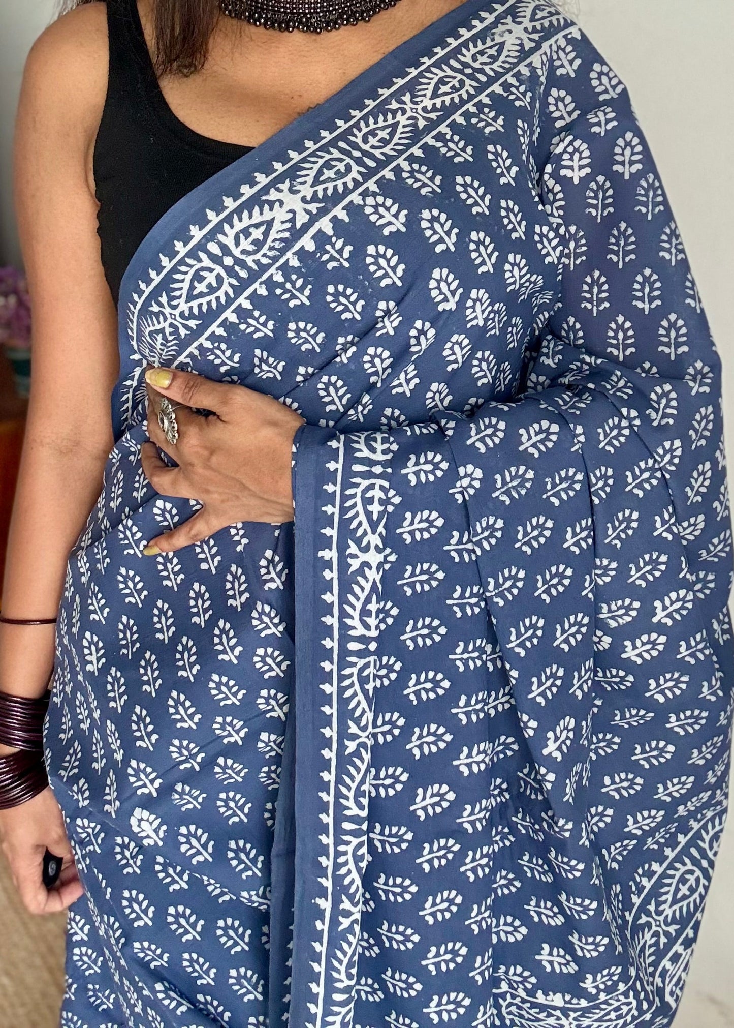 breathable cotton, lightweight drape, bagru saree, jaipur cotton, soft cotton saree, summer essential, everyday saree, office saree, summer sarees