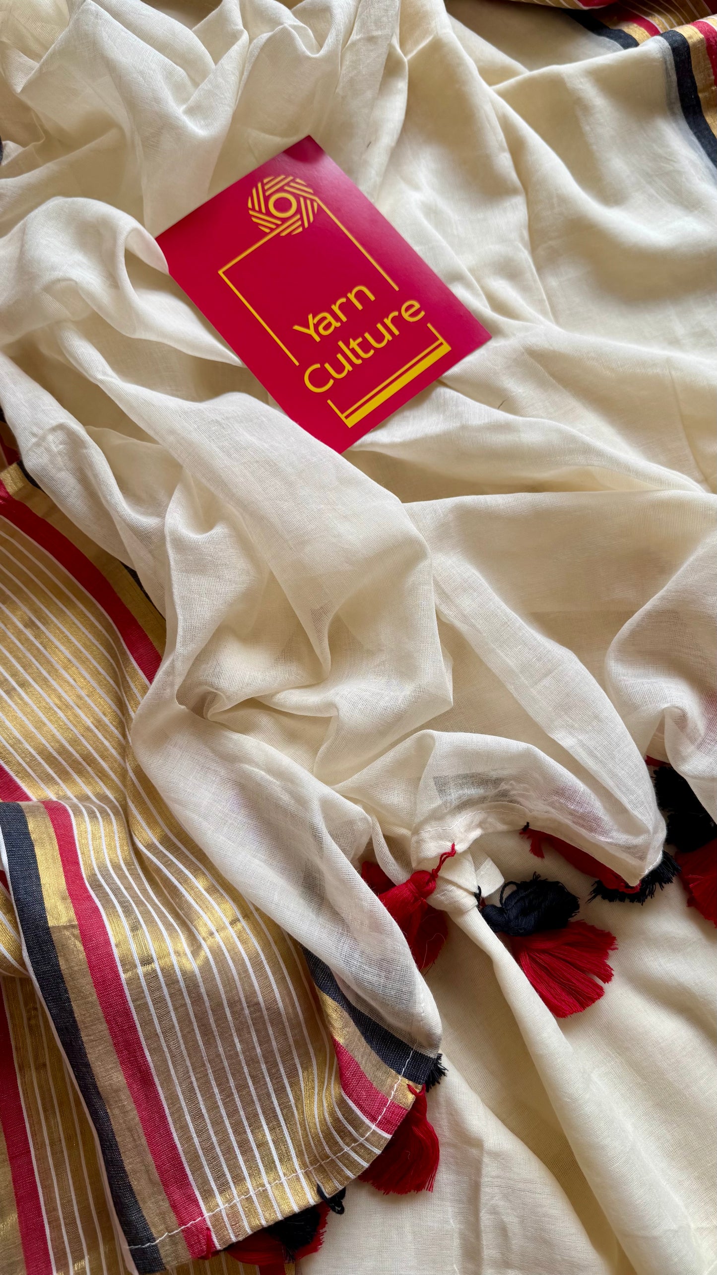 Ivory mul saree, red, black and gold striped border - YCIEON15
