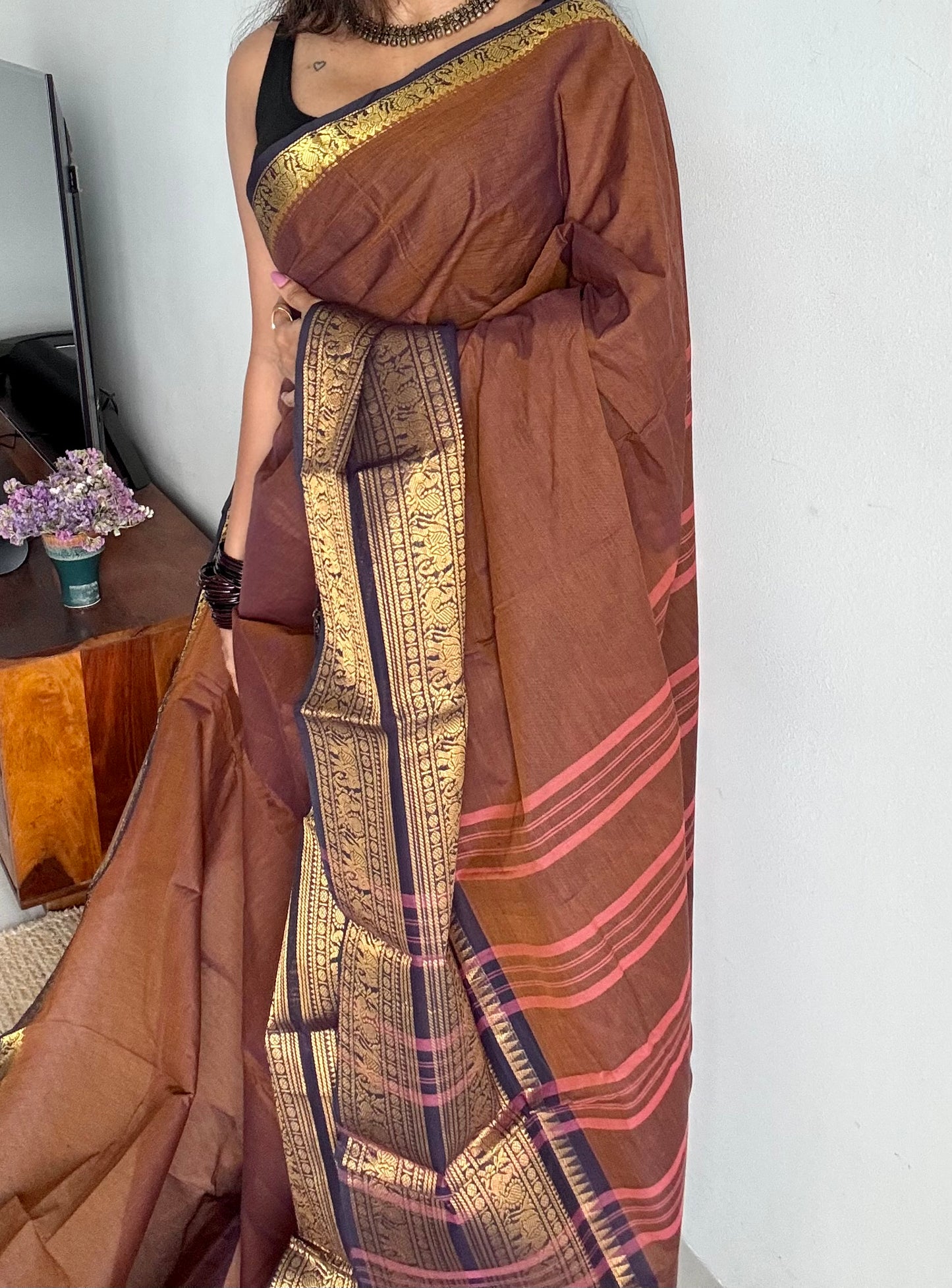 Brown with dark blue contrast, wide zari border, kanchi cotton - YCCOTNKCJA211