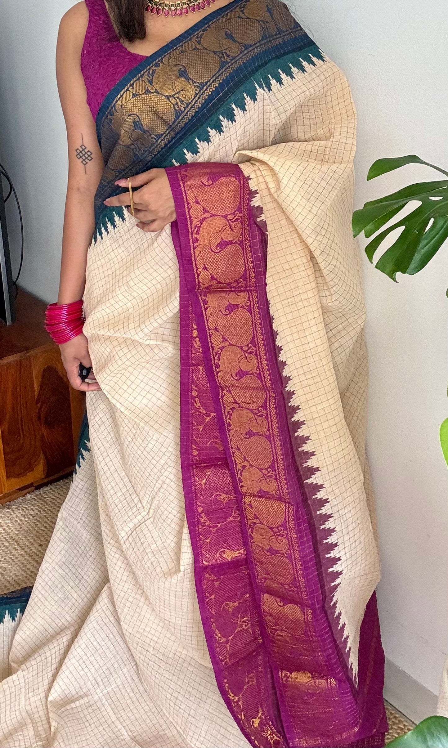 Sungudi cotton checks, ivory gold base, teal and magenta dual tone border, soft cotton - YCIEON100