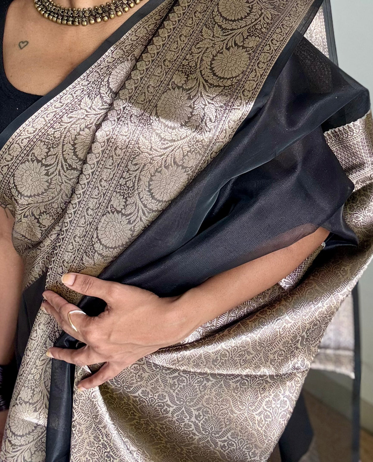 Black tissue Banarasi saree with zari border - YCBLTOC88