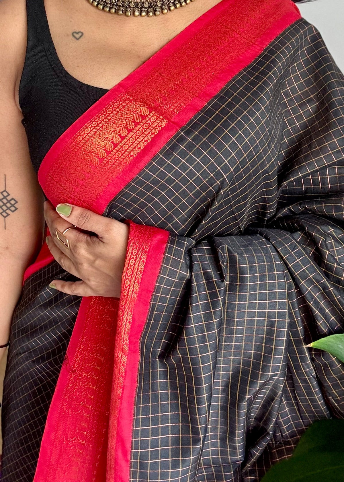 Black with red, zari checkered saree, cotton silk - YCCOTNKCOC104