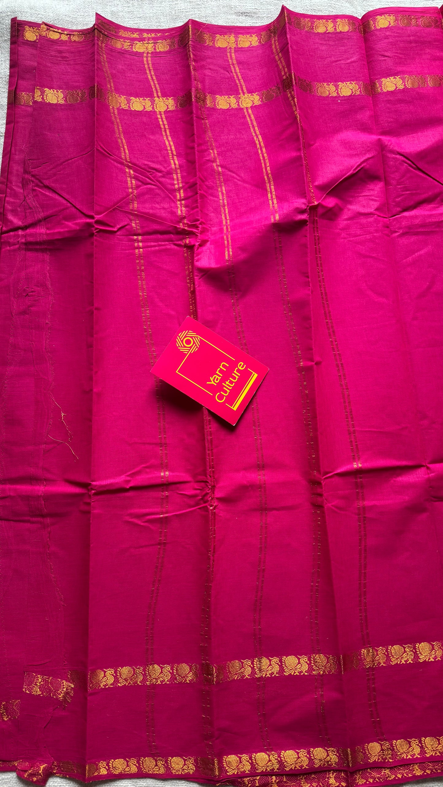 Hot pink rettaipettu peacock double border with contrast blouse - madurai kattuchayam - YCCOTNAURS14