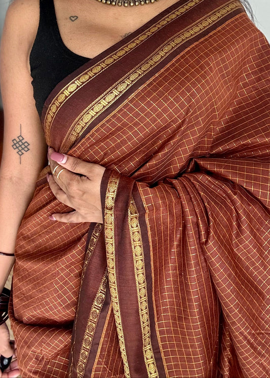 Brown, arani zari checks saree, cotton silk - YCCOTNAUG14