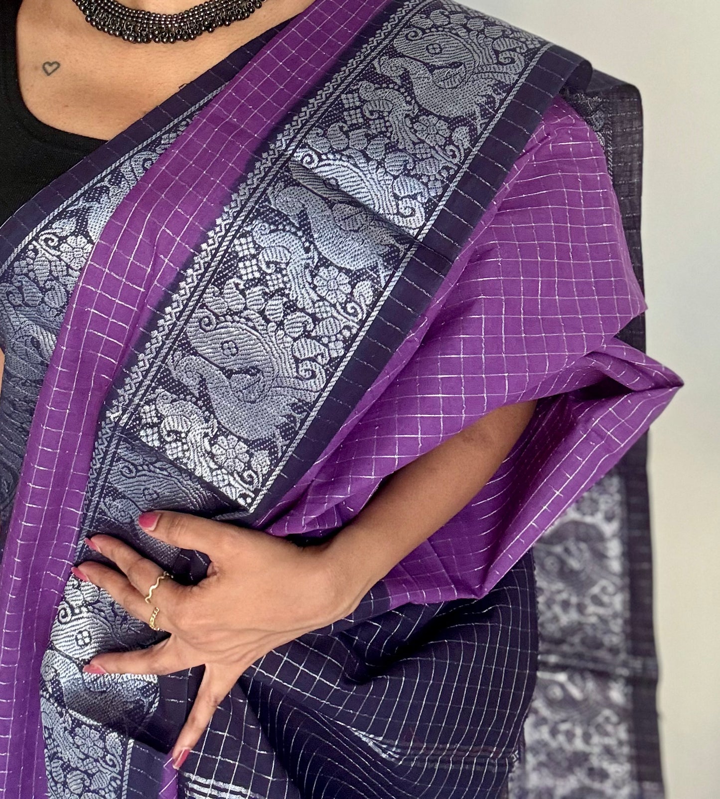 Purple with dark blue, silver zari checkered sungudi, kattuchayam dyed madurai cotton - YCCOTNMSAP105