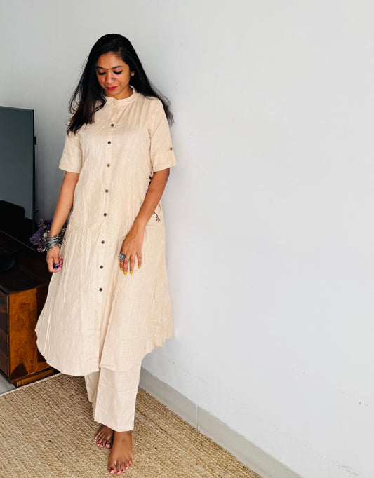 Cream cotton collared stitched kurta co-ord set, elbow sleeves - YCSEBPSFE244