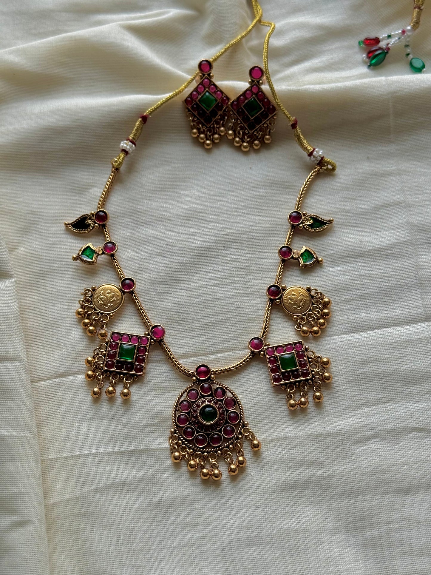 Antique gold multipendants, ruby and green stones with earrings - YCAGNP269