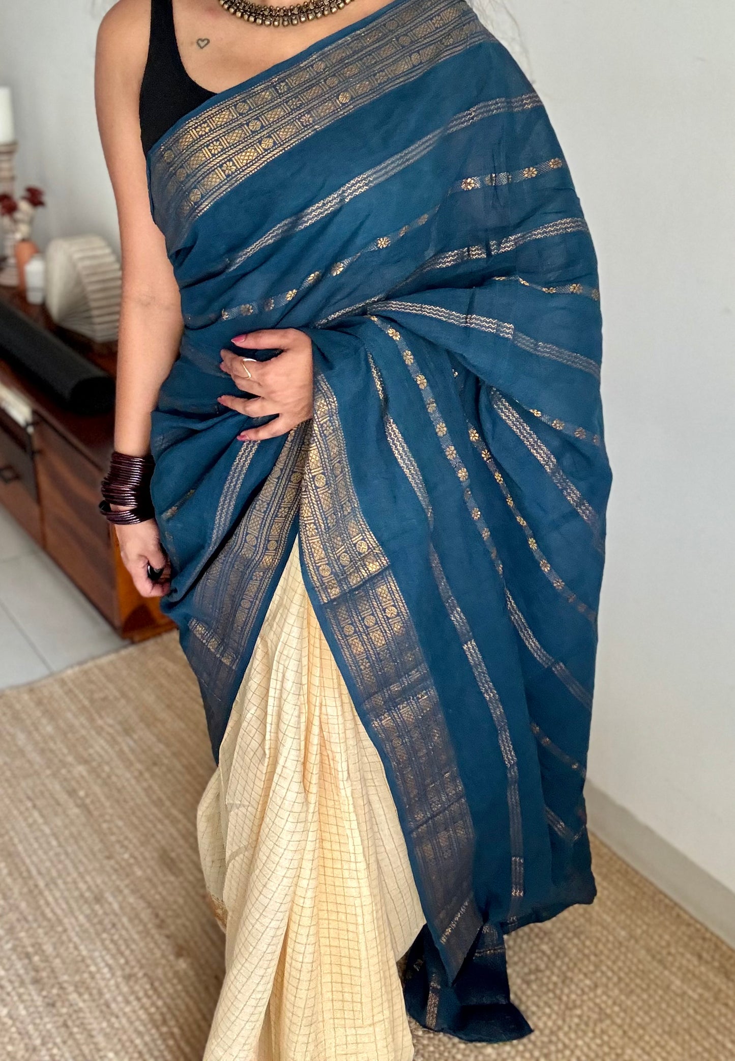 Teal and ivory, sungudi cotton half-half saree - YCCOTNIDMA310