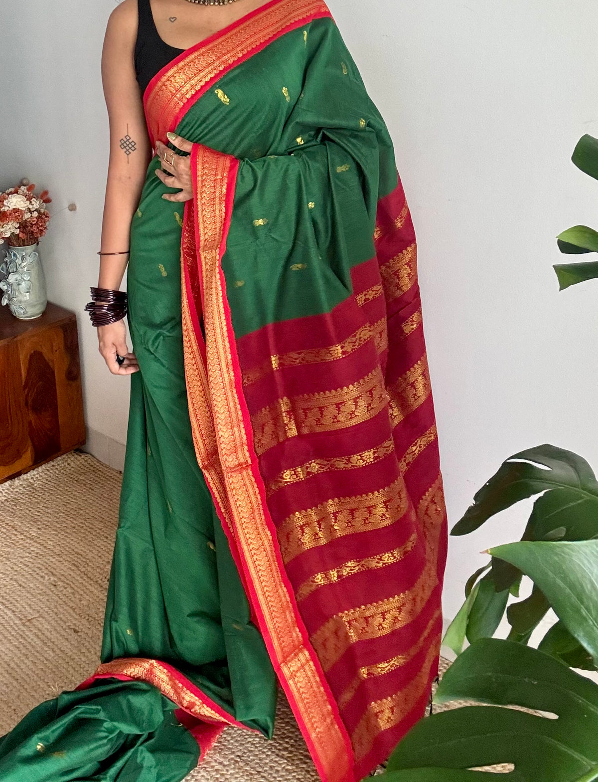 Green with red, cotton silk saree with zari border - YCCOTNKCOC108
