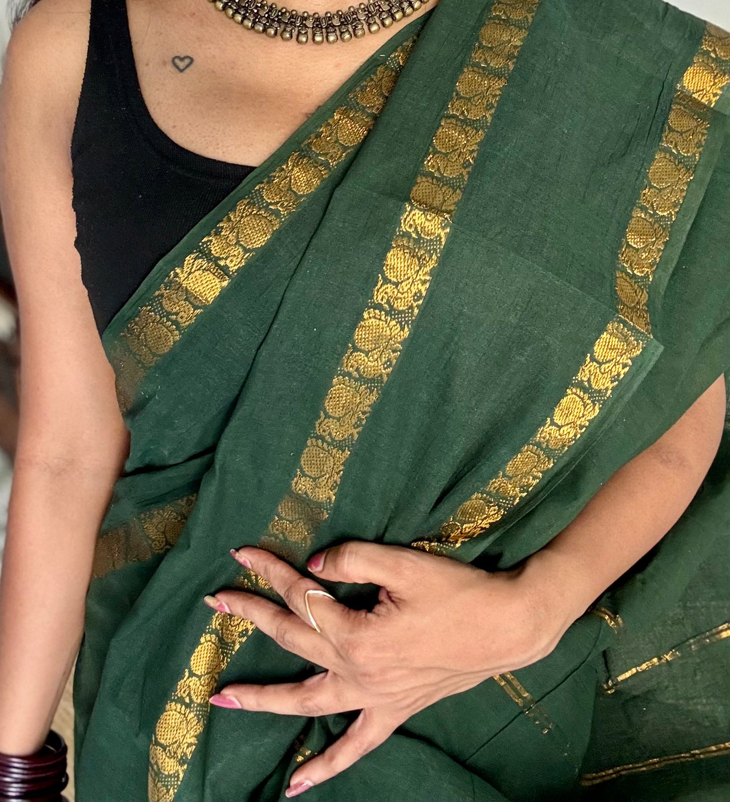 Dark green rettaipettu peacock double bordered, kattuchayam dyed madurai cotton saree - YCCOTNMA255