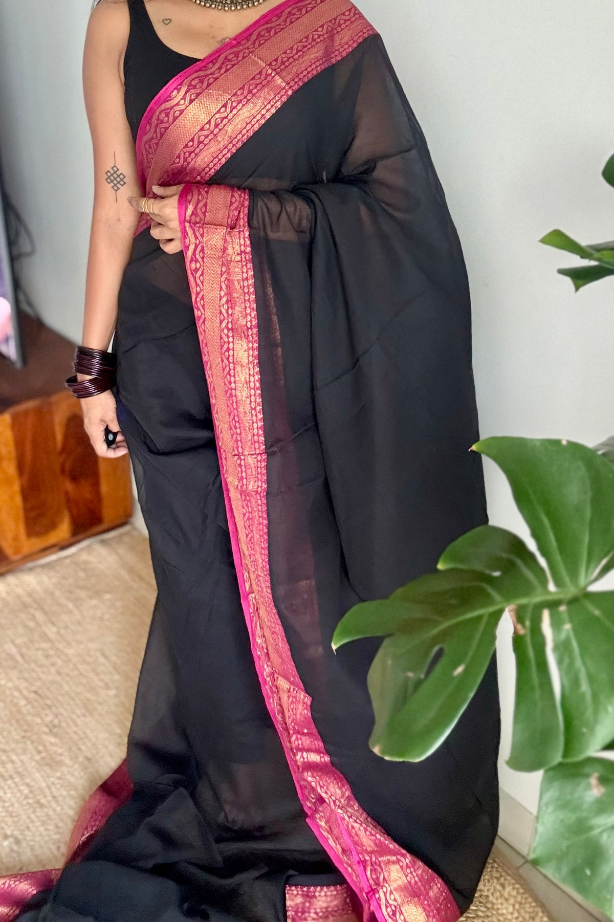 Black mul cotton saree with magenta kanchi inspired zari border - YCBCMCSE28