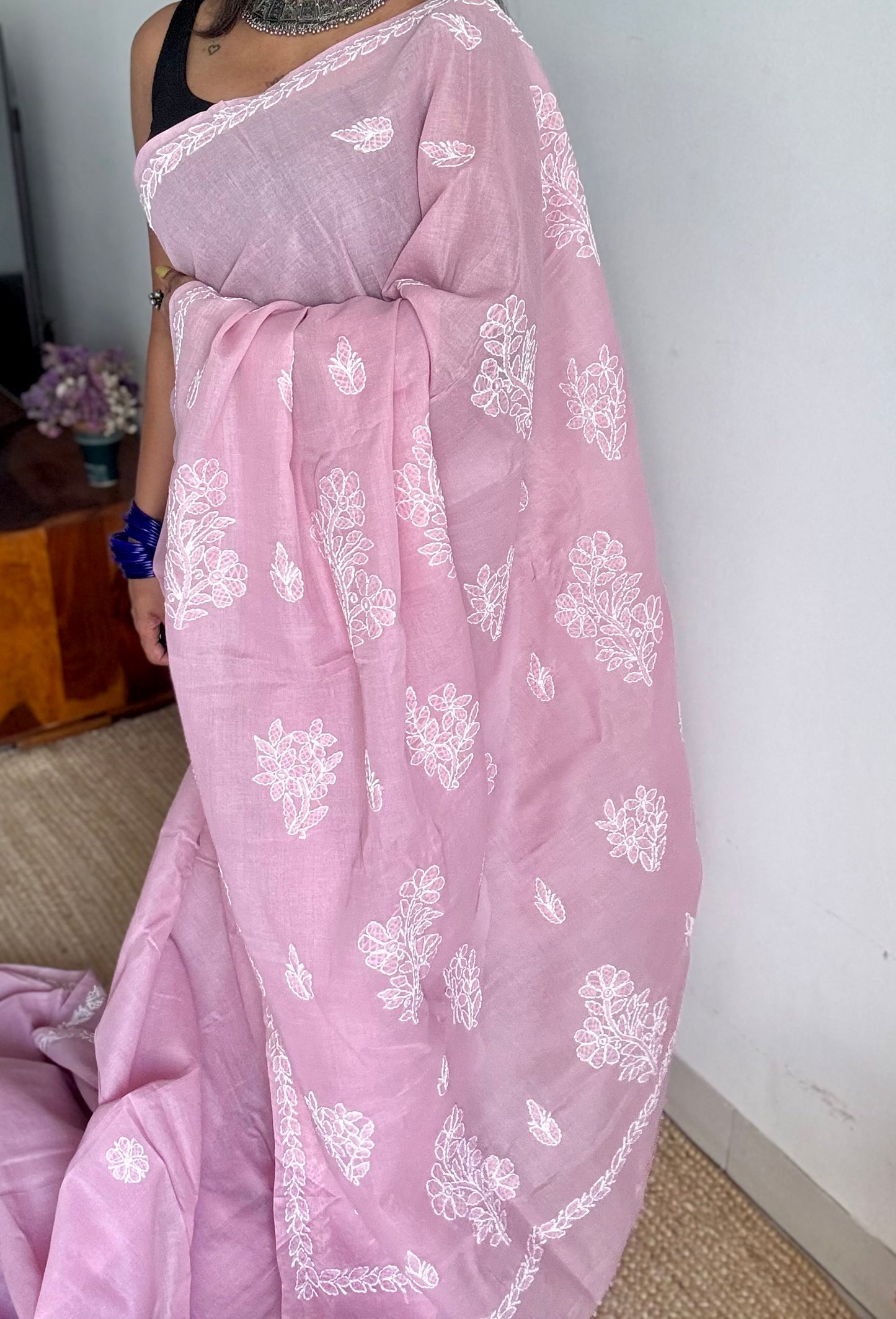 Sahar - light mauve hand-embroidered chikankari cotton saree - YCLCKFE418