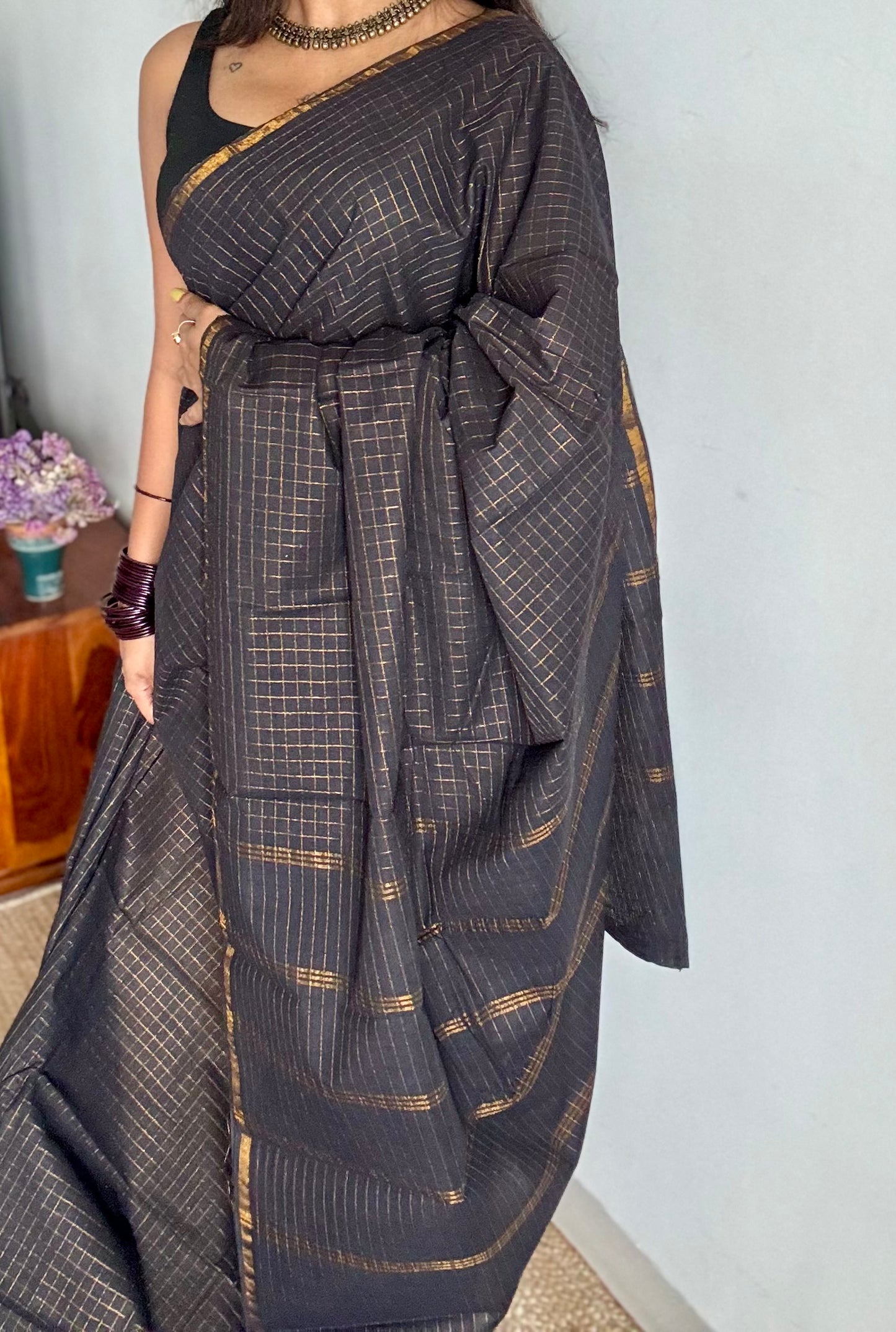 Black mini kattam kattuchayam dyed madurai cotton saree - YCCOTNMSFE109