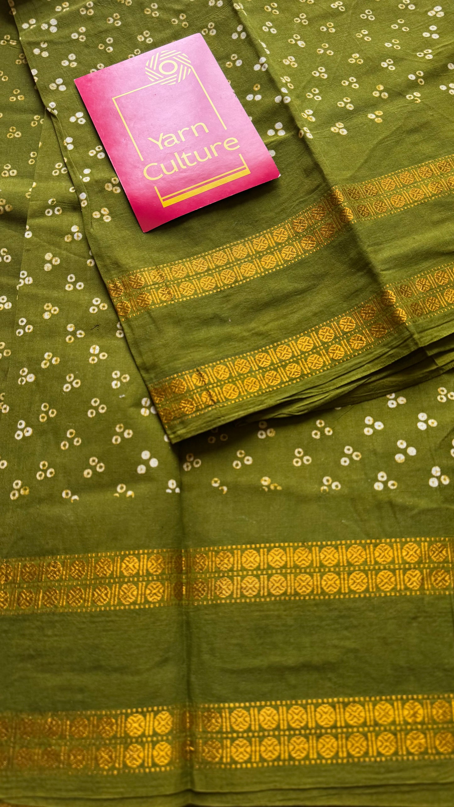 Green, wax dot printed sungudi, kattuchayam dyed madurai cotton - YCCOTNMSAP149