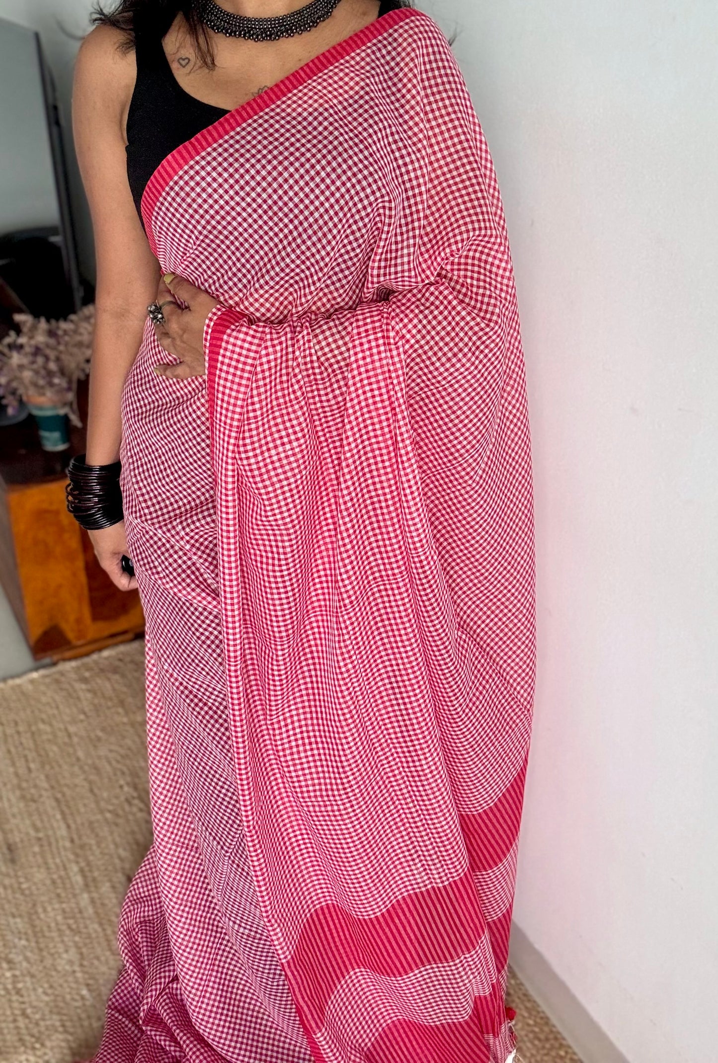 Red and white mul, micro checks - YCBCMCNO03