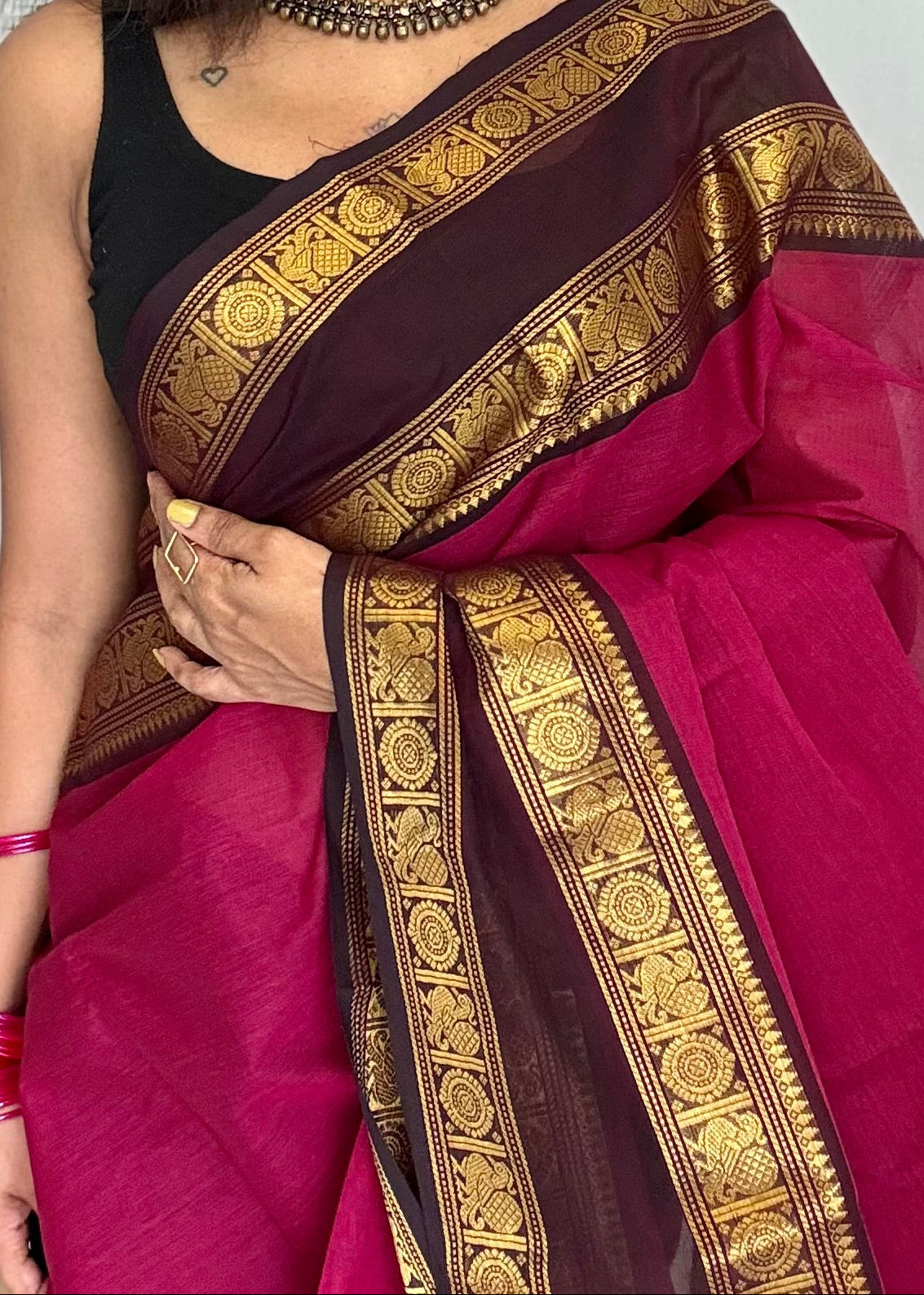 Chettinad cotton saree with zari border, lightweight breathable handloom cotton saree for summer and everyday wear, checks saree, rettaipettu saree