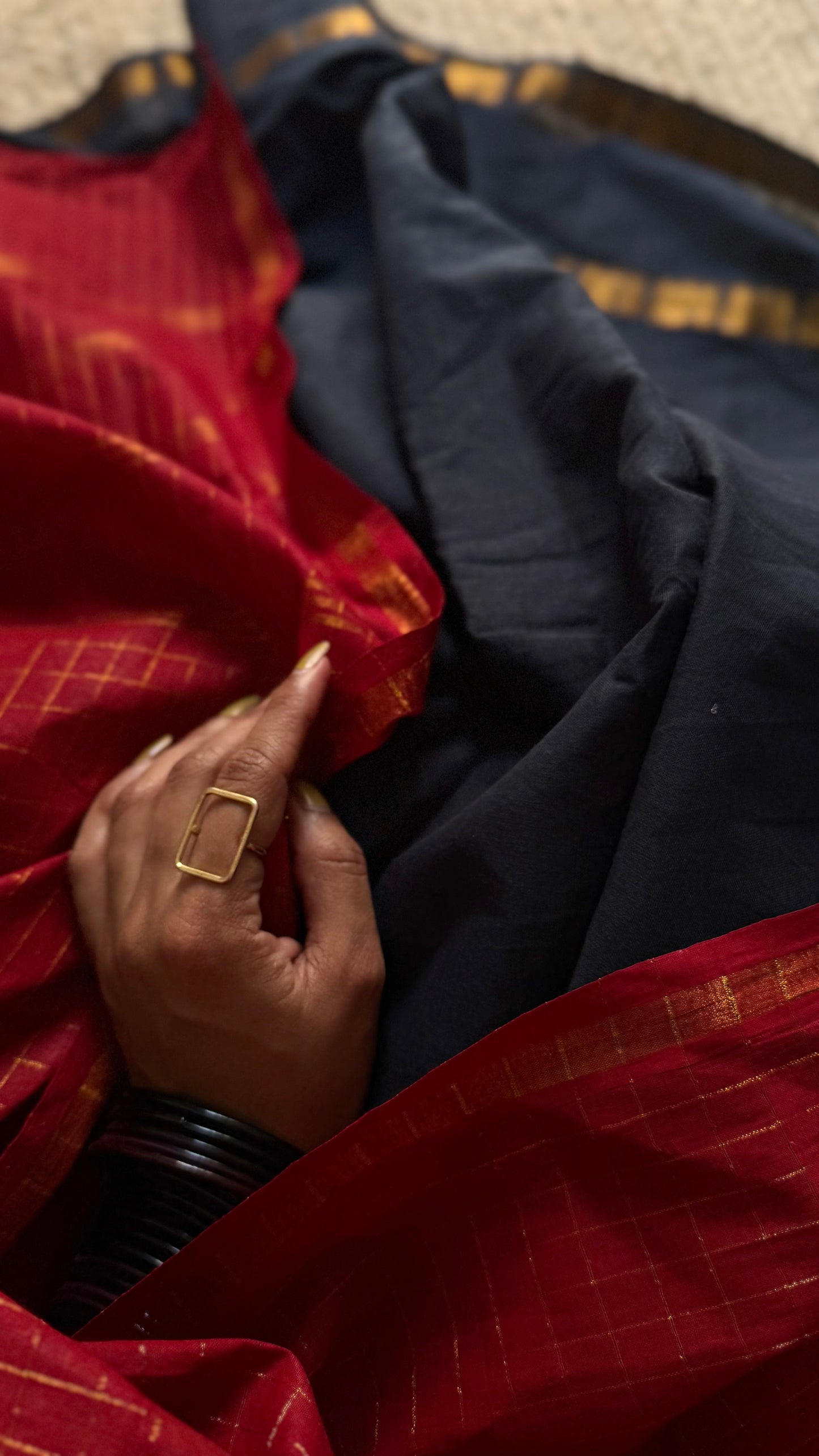 Agnika (அக்னிகா): deep red with black, sungudi cotton - YCENOID15