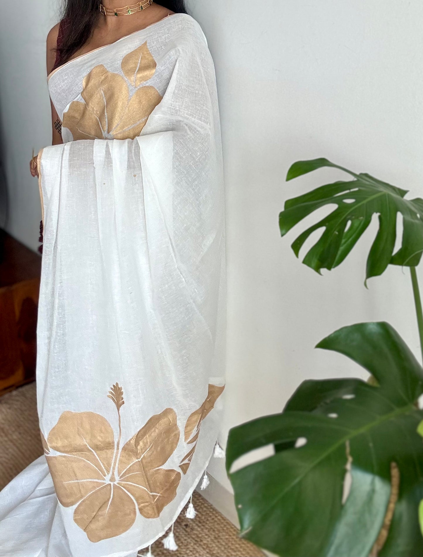 Ivory mul saree, statement floral painted pallu - YCIEON35