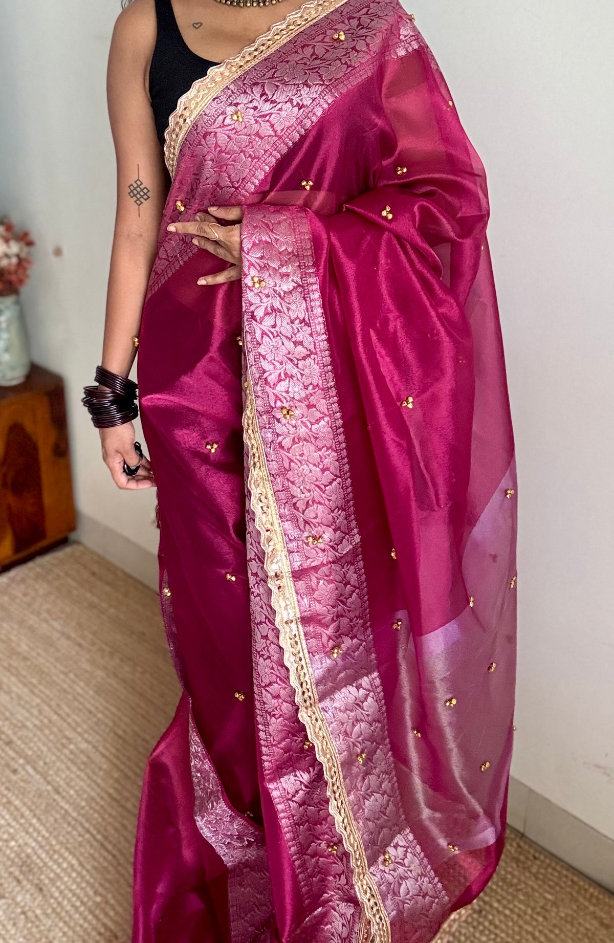 Raspberry pink silver tissue Banarasi saree with lace zari border - YCBLTOC68