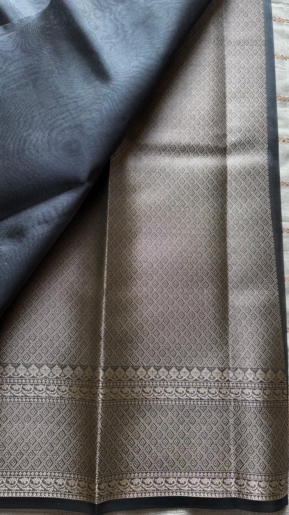Grey tissue Banarasi saree with zari border - YCBLTOC91